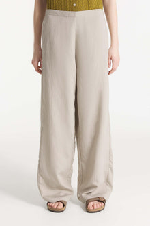 PONCIA - Pantalon fluide à rauyures