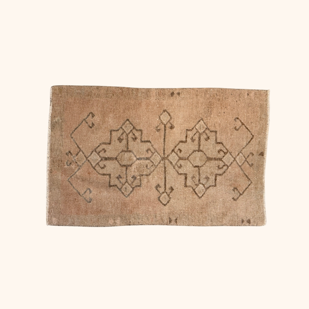 Tapis Yasik vintage , 100% laine noué main, 89cm x 59cm, 2'-11'' x 1'-11''