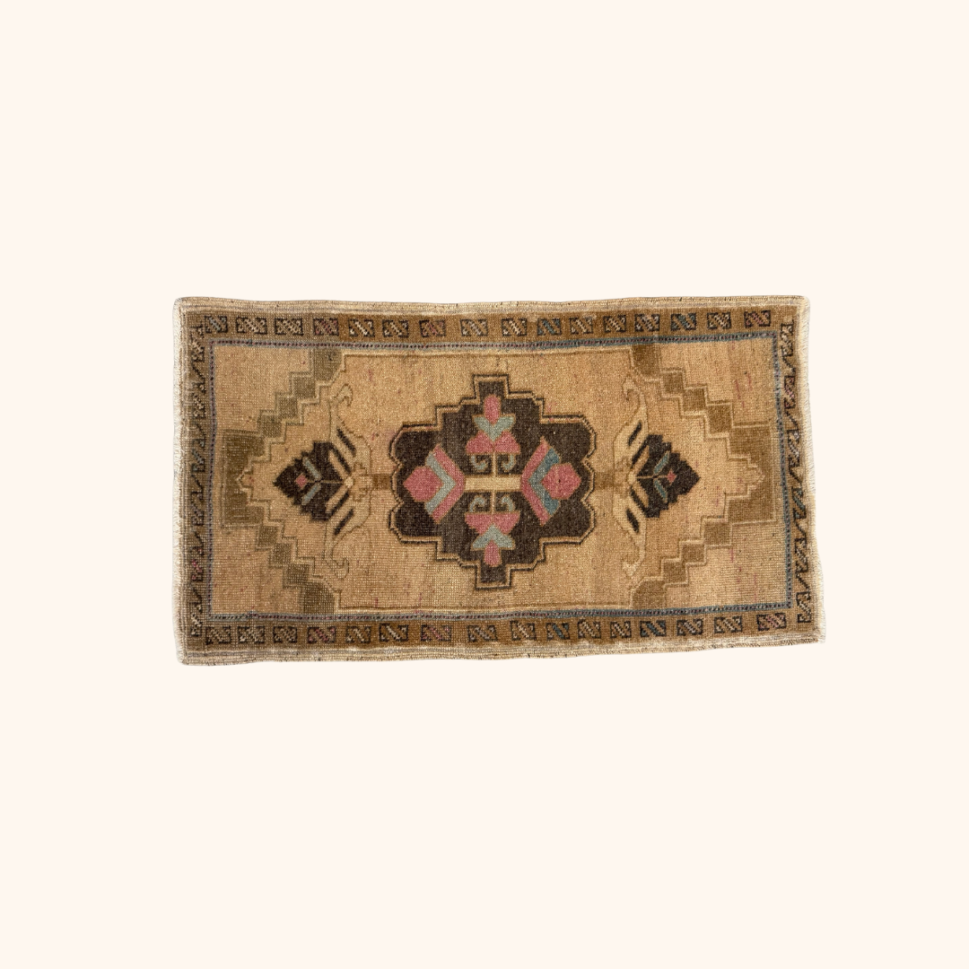 Tapis Yastik vintage , 100% laine noué main, 55cm x 101cm, 1'10'' x 3'-4''