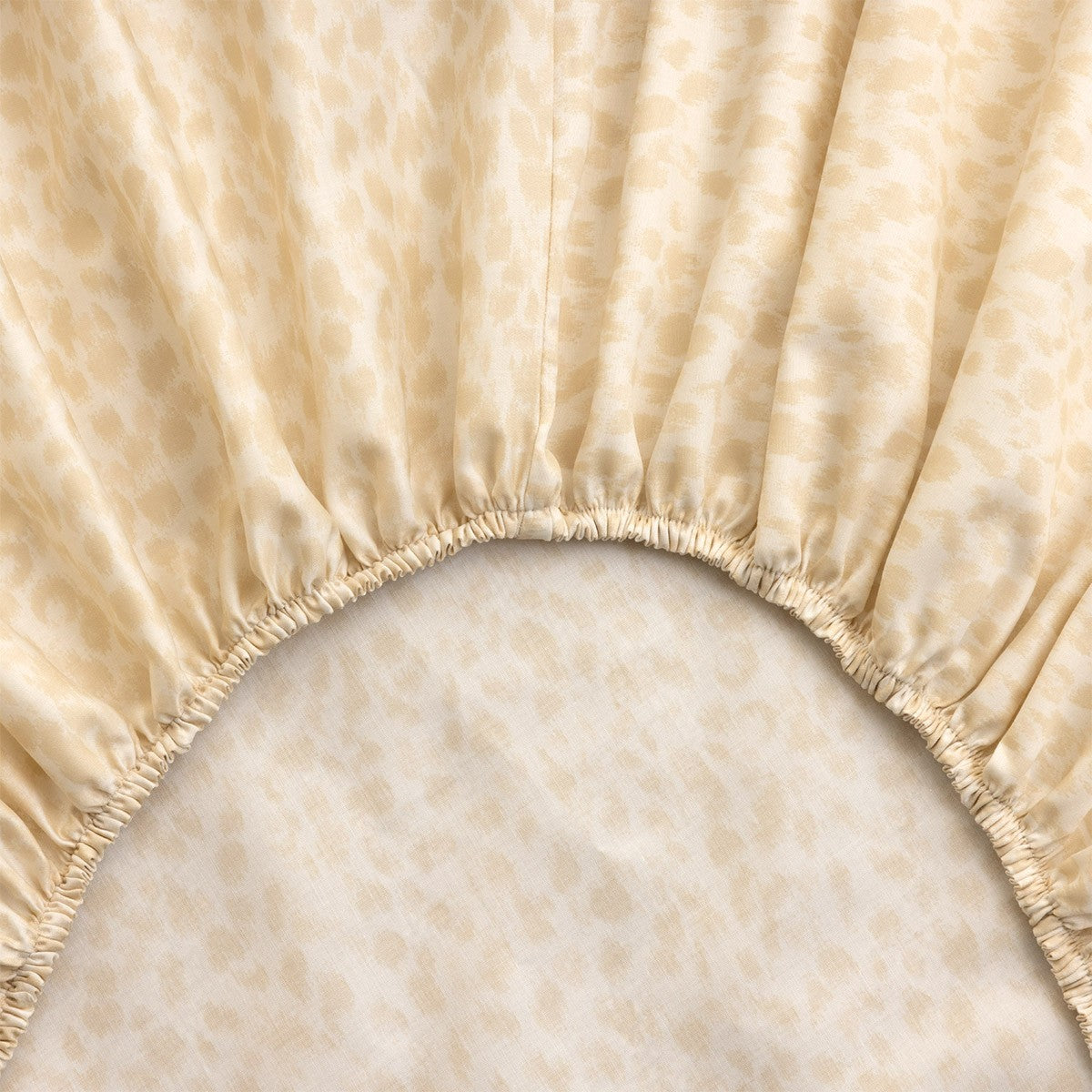 Drap contour - CONTES