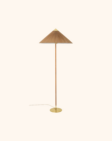 Floor lamp 9602 by Paavo Tynell