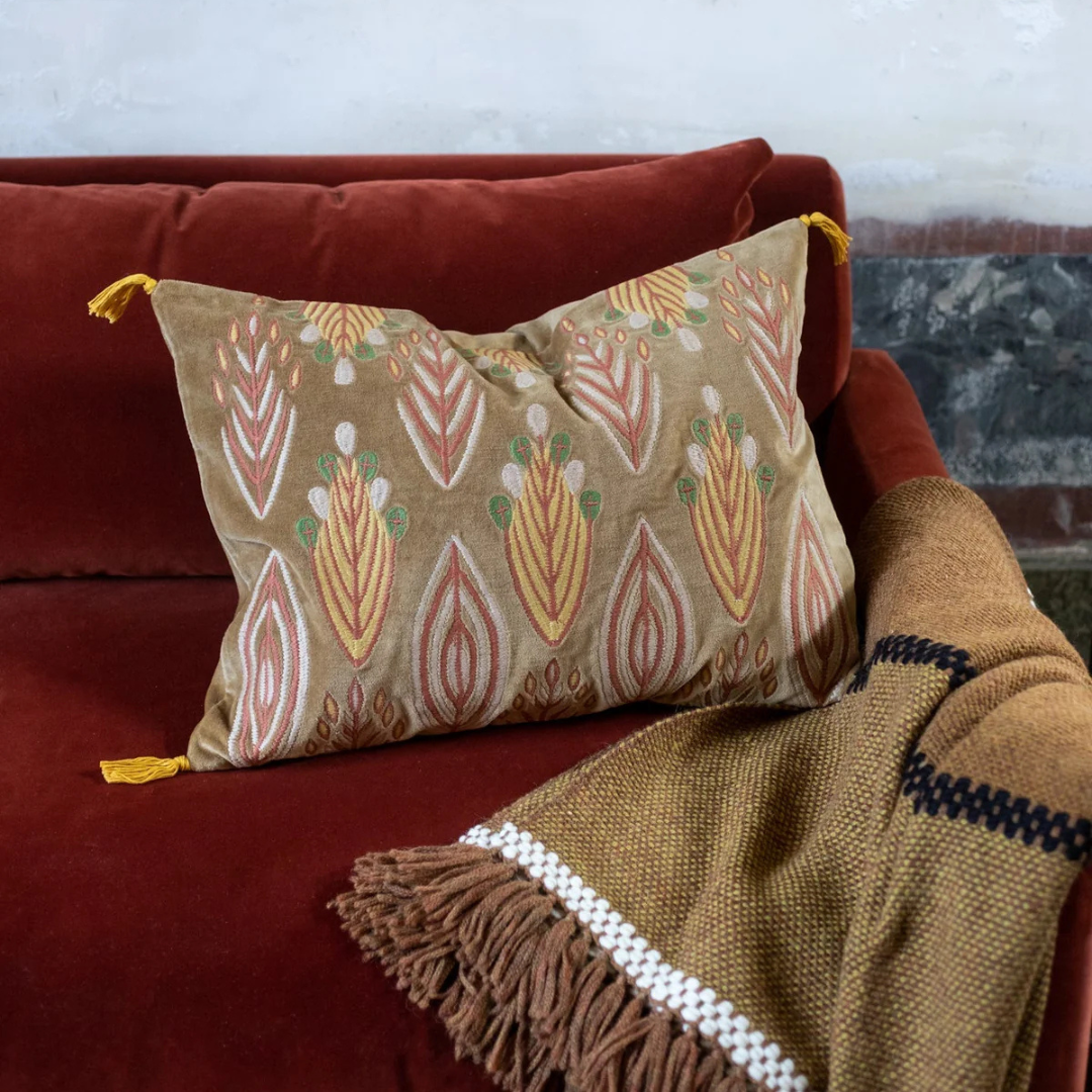 Jivaro Throw