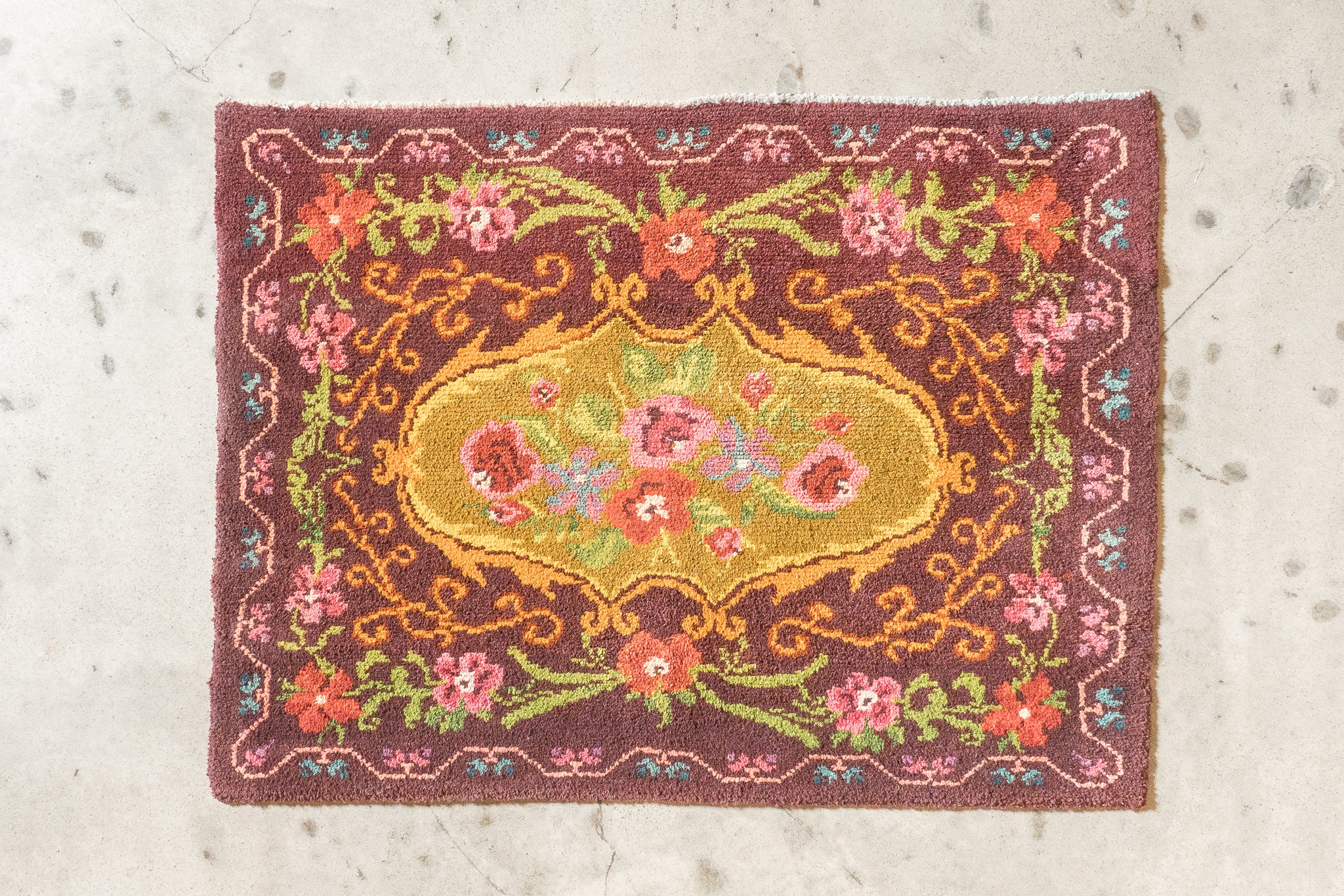 Tapis moldave coloré ancien point noué à la main 100% laine - 152cm x 203cm