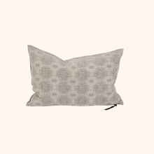 Vice versa Jacquard Kilim Cushion