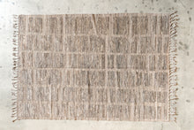 Tapis Afghan - Pièce unique 205/306