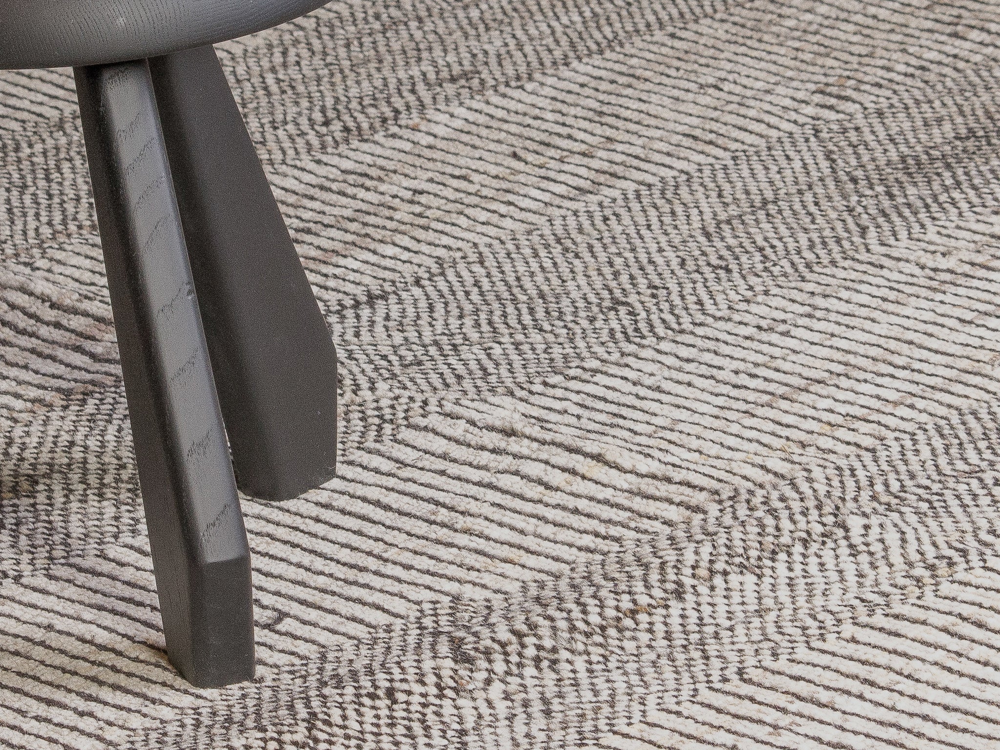 Tapis afghan noir et blanc 100% laine - 212cm x 308cm
