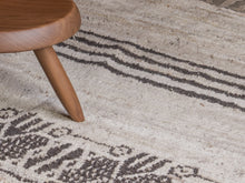 Tapis Afghan - Pièce unique 250/351