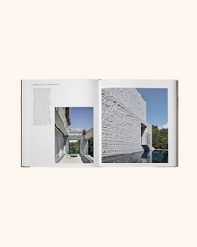 Stone houses: mineral architecture