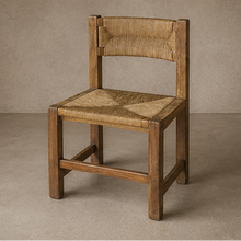 Chaise chinée, bois et assise paillée - Pièce unique