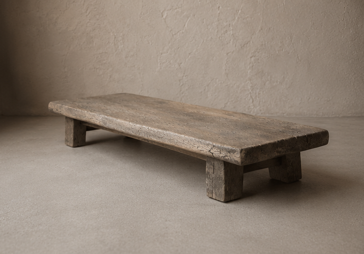 Table basse en orme ancien - Pièce unique