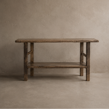 Console en noyer - Pièce unique