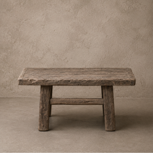 Petite table basse en orme - Pièce unique