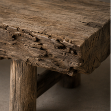 Table basse en orme massif - Pièce unique