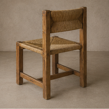 Chaise chinée, bois et assise paillée - Pièce unique