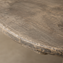 Table basse ronde en orme - Pièce unique
