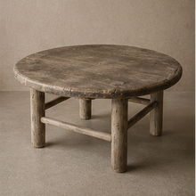 Table basse ronde en orme - Pièce unique