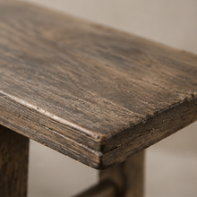 Console en noyer - Pièce unique