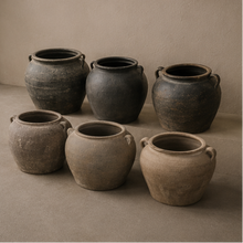 Pot en terre cuite grise - Pièce unique