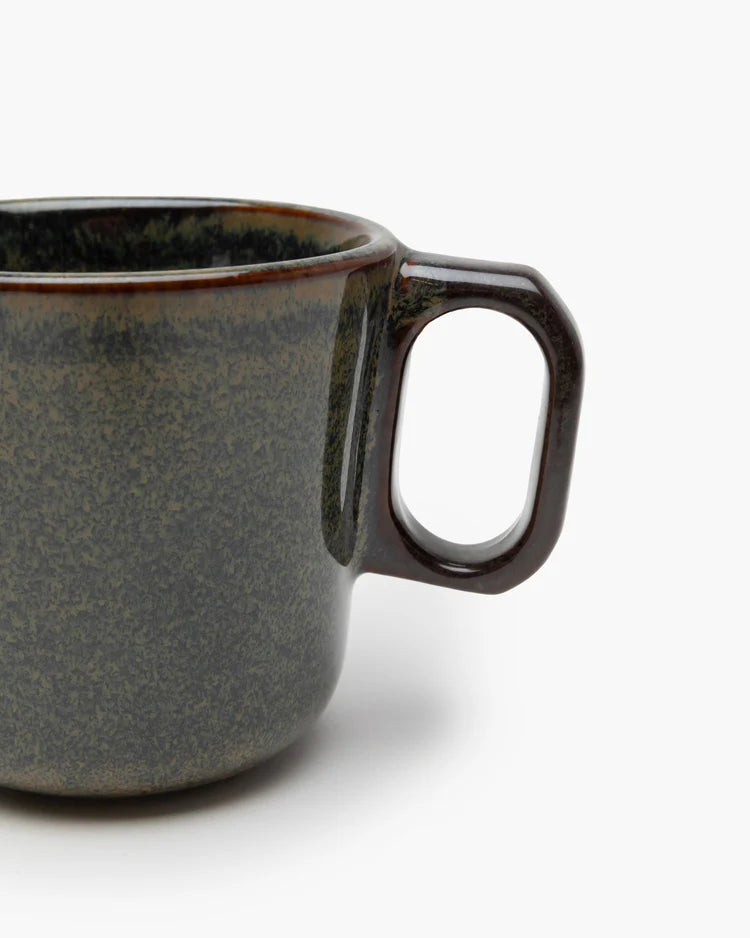 Tasse avec anse - Surface - B5118228