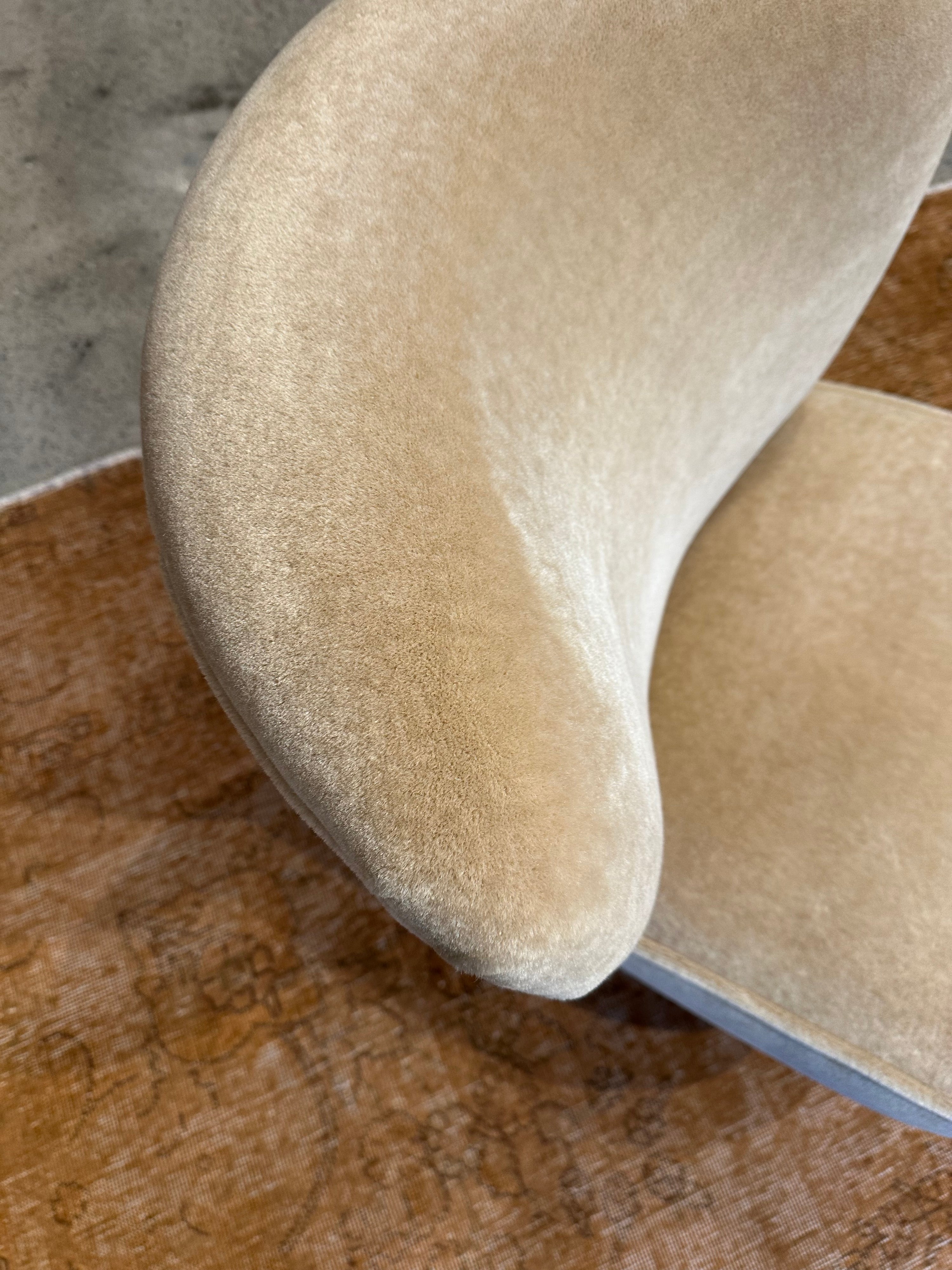 Gina armchair