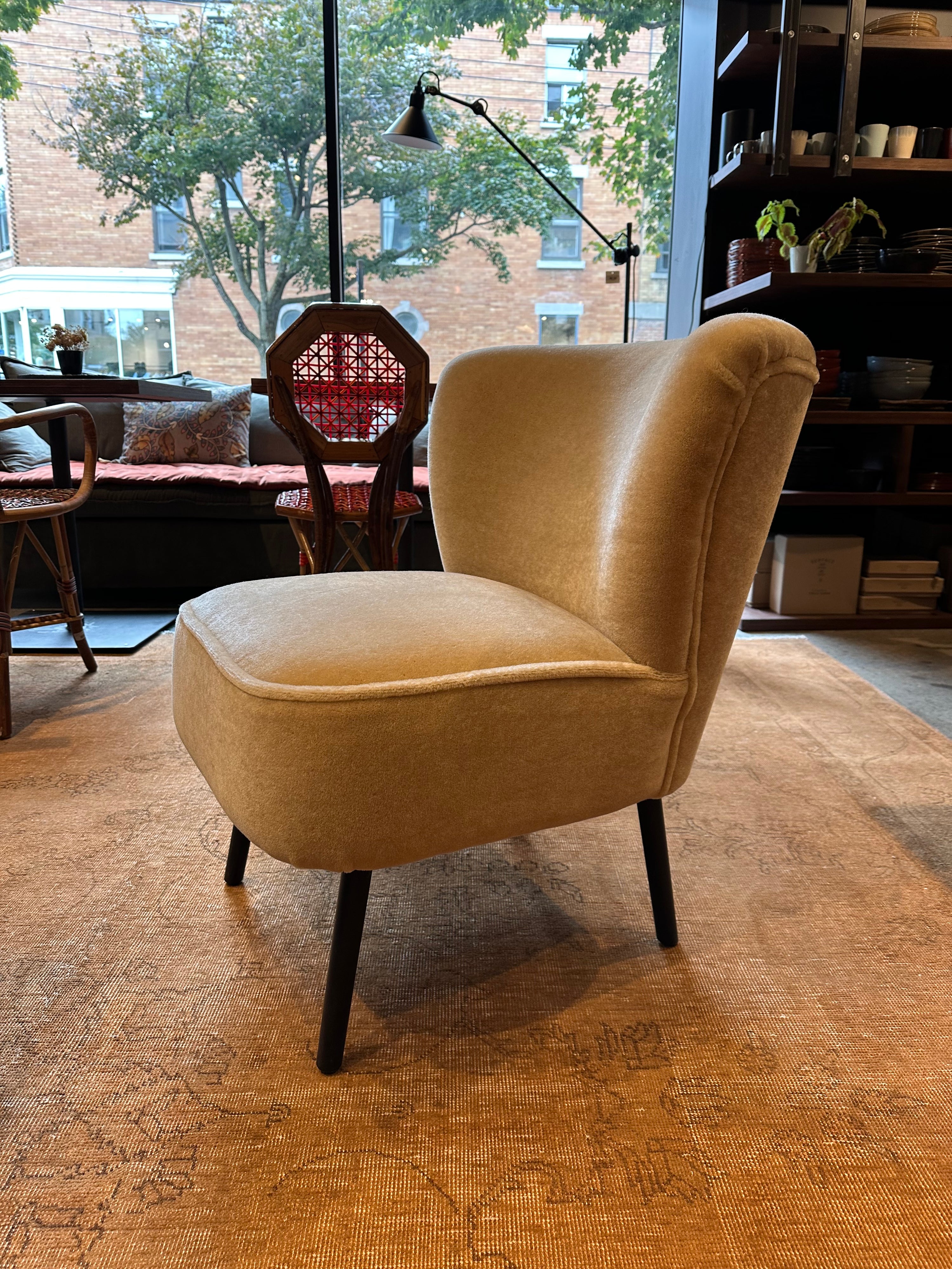 Gina armchair