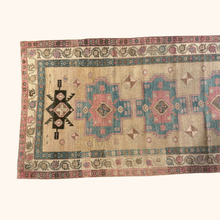 Tapis Vintage - Pièce unique 130/345