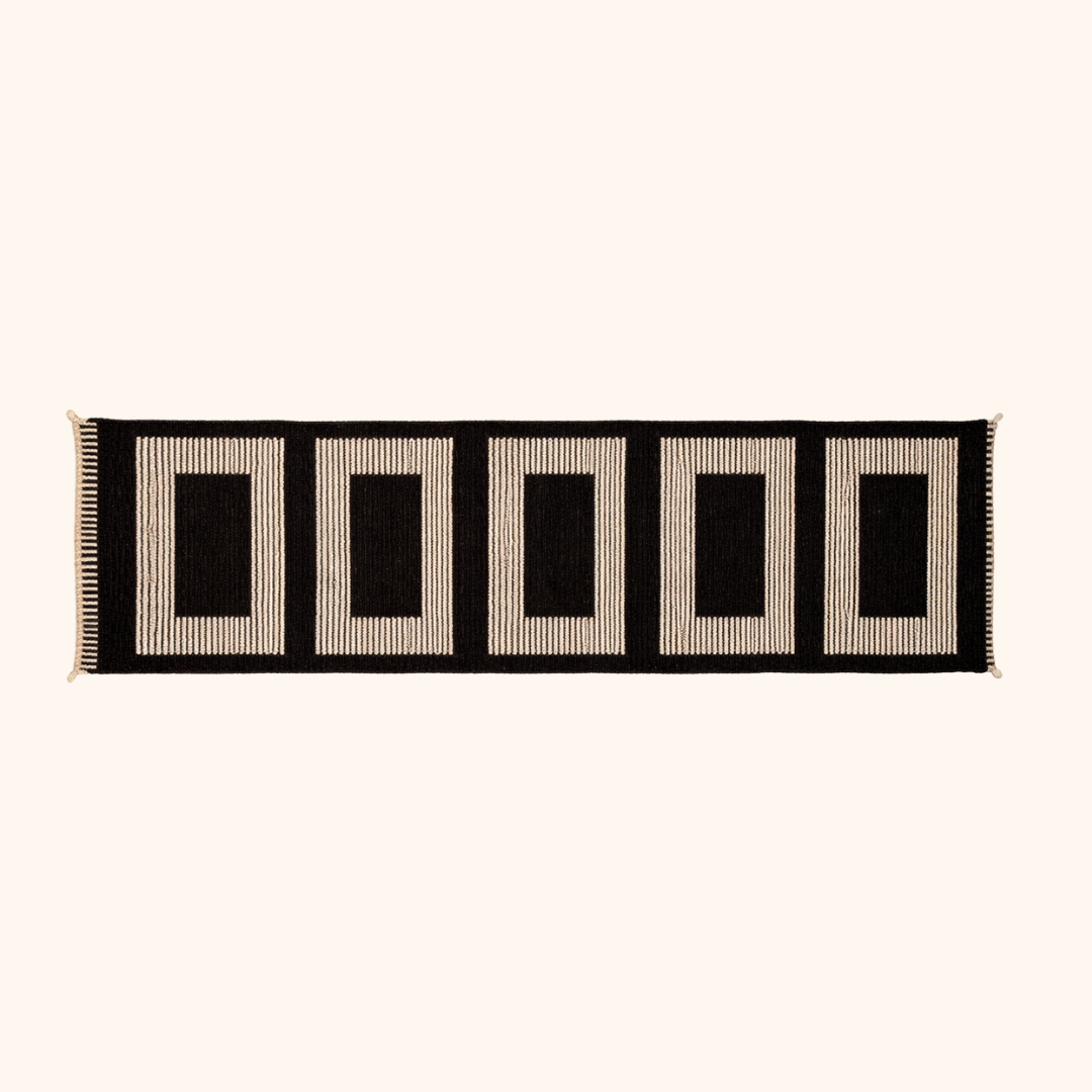 Tapis berbères marocain - Pièce unique 77/385