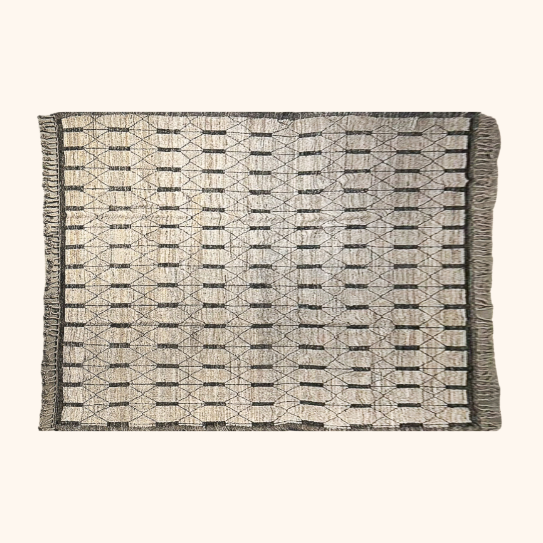 Black and white Afghan rug 100% wool - 320cm x 386cm