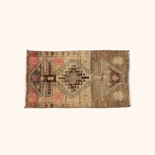 Tapis Yastik vintage - Pièce unique 46/86