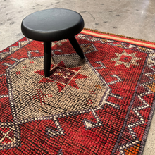 Tapis herki, noué à la main 384 x 102 cm