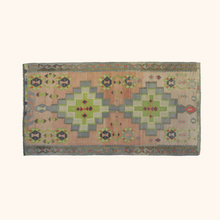Tapis kilim USAK - Pièce unique 153/301