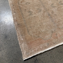 Tapis Yastik vintage - Pièce unique 54/98