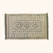 Tapis kilim MAIMANA - Pièce unique 93/148