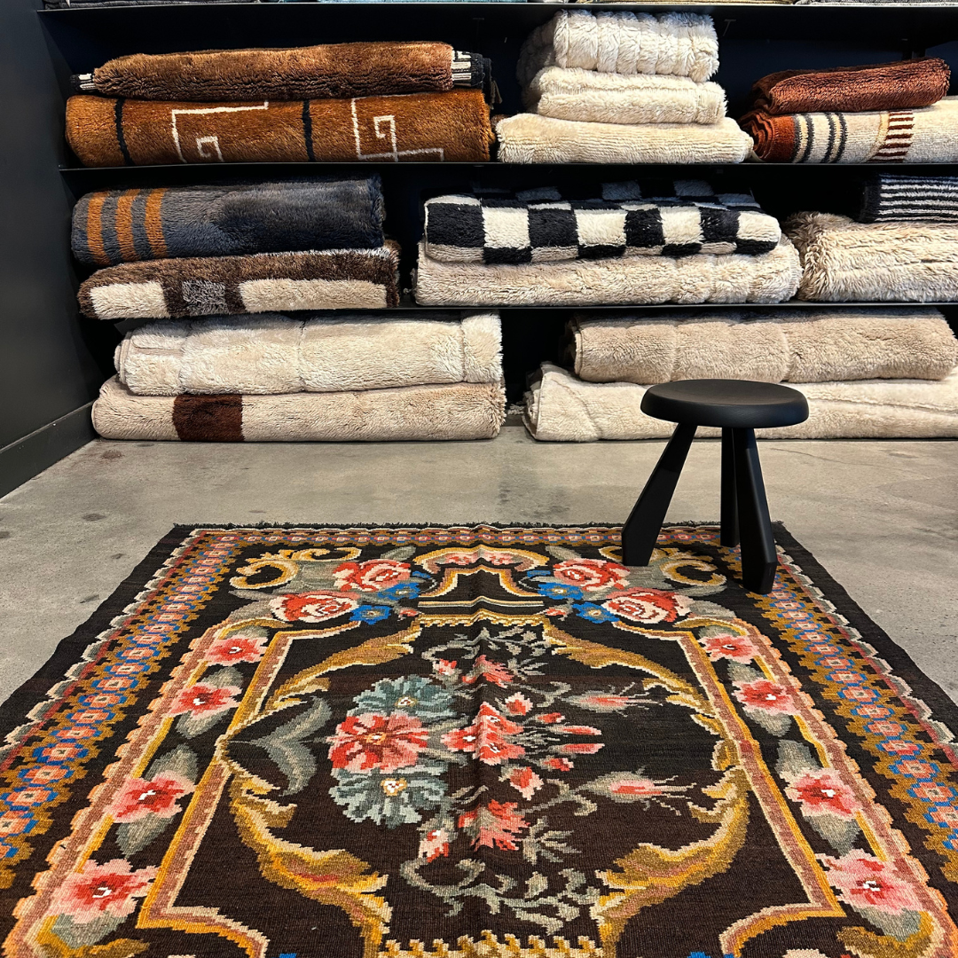 Tapis kilim moldave ancien, laine noué à la main, 196 x 149 cm