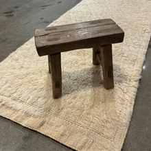 Tapis berbères marocain - Pièce unique 65/300