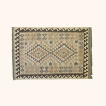 Tapis kilim MAIMANA - Pièce unique 102/153