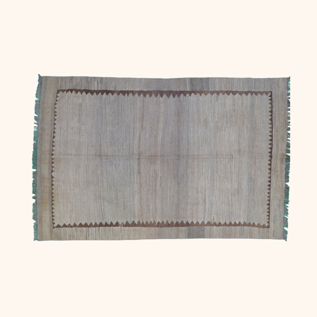 Tapis kilim naturel, laine noué main, 177cm x 268cm