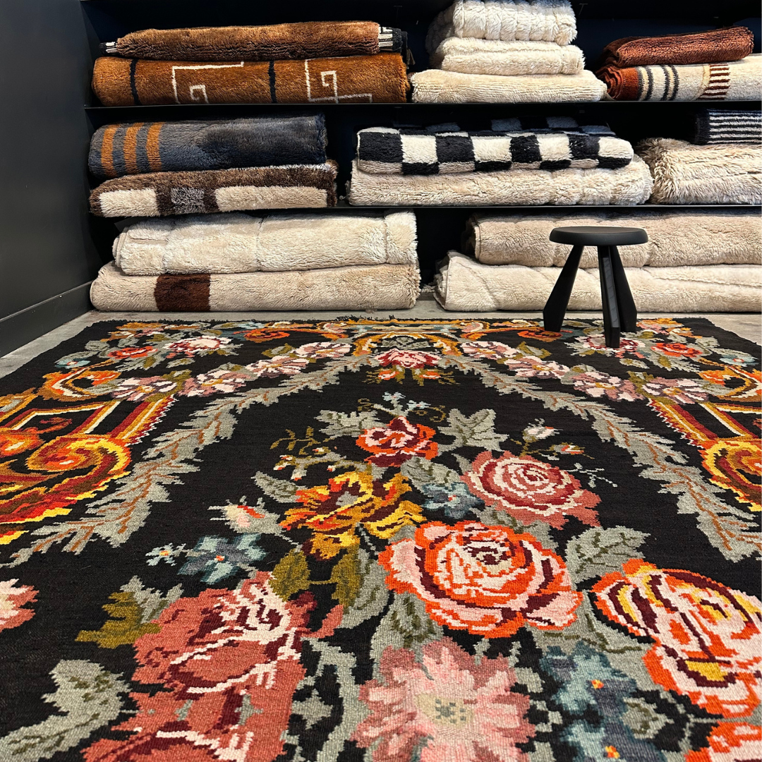 Tapis kilim moldave ancien, laine noué à la main, 236 x 401 cm