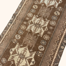 Tapis Vintage - Pièce unique 93/285
