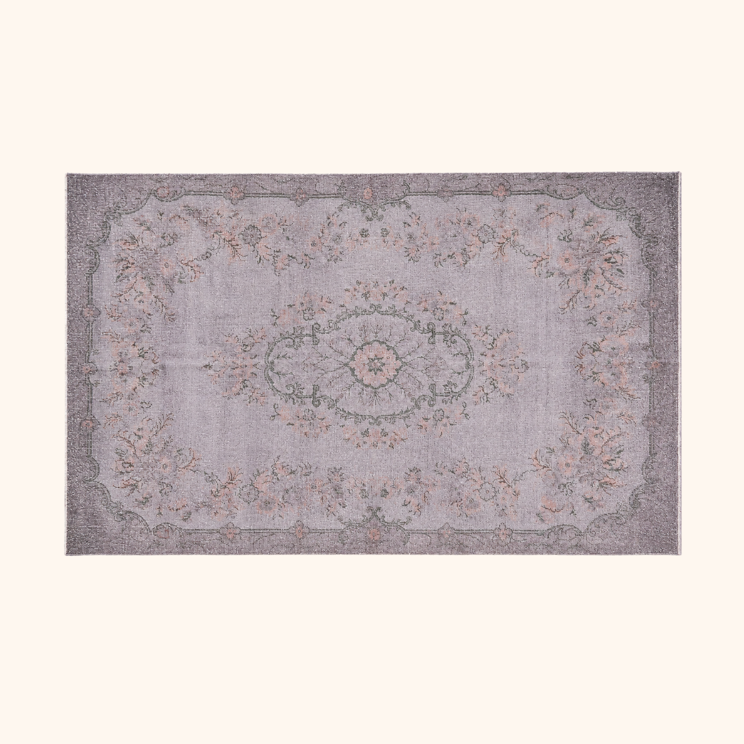 Vintage Rug - Unique piece 195/336