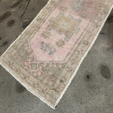 Tapis Yastik vintage - Pièce unique 42/82
