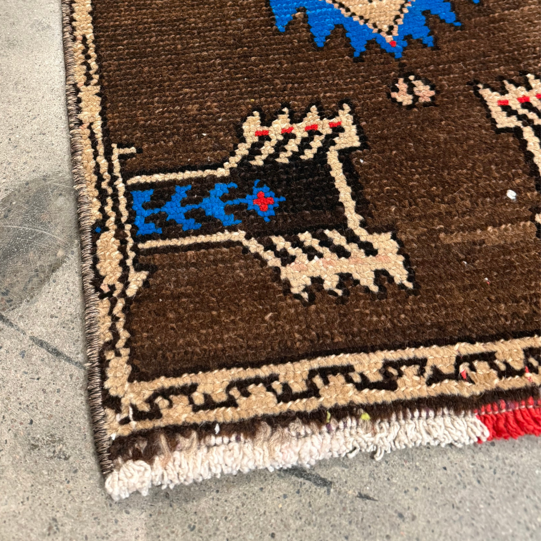 Tapis Yastik vintage , 100% laine noué main, 80cm x 42cm, 2'-7'' x 1'-6''