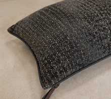 Coussin Vice Versa Chenille Pollock Méchée