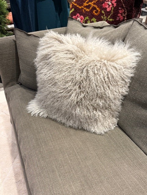 Coussin en poil Agneau du Tibet - 50cm x 50cm